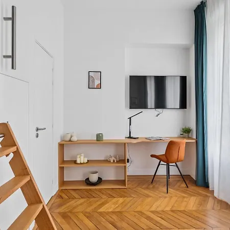 Bnbnova - Saint - Germain & Luxembourg Park Апартаменты *